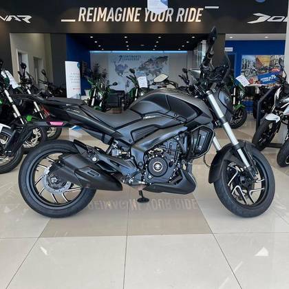 BAJAJ DOMINAR 400 